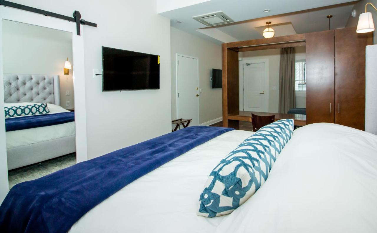 The Colonial Inn Hillsborough Extérieur photo